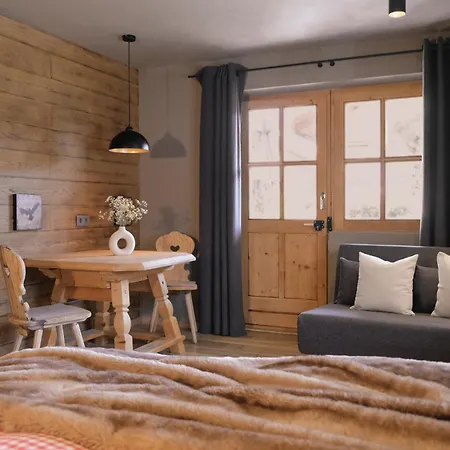Alpenchalet 아파트